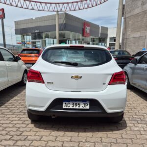 CHEVROLET_FADUA_ONIX_LT_LOX_AUTOS_USADOS_JUJUY_SALTA_TUCUMAN (5)